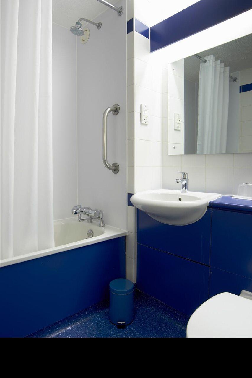 Travelodge Μπάρνσλεϊ Εξωτερικό φωτογραφία