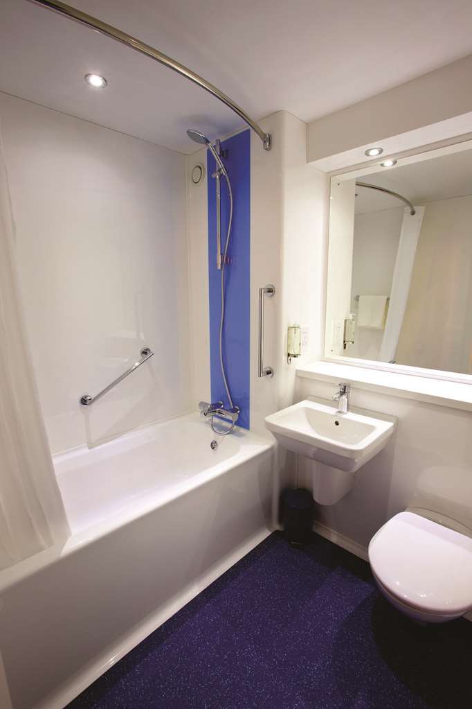 Travelodge Μπάρνσλεϊ Δωμάτιο φωτογραφία